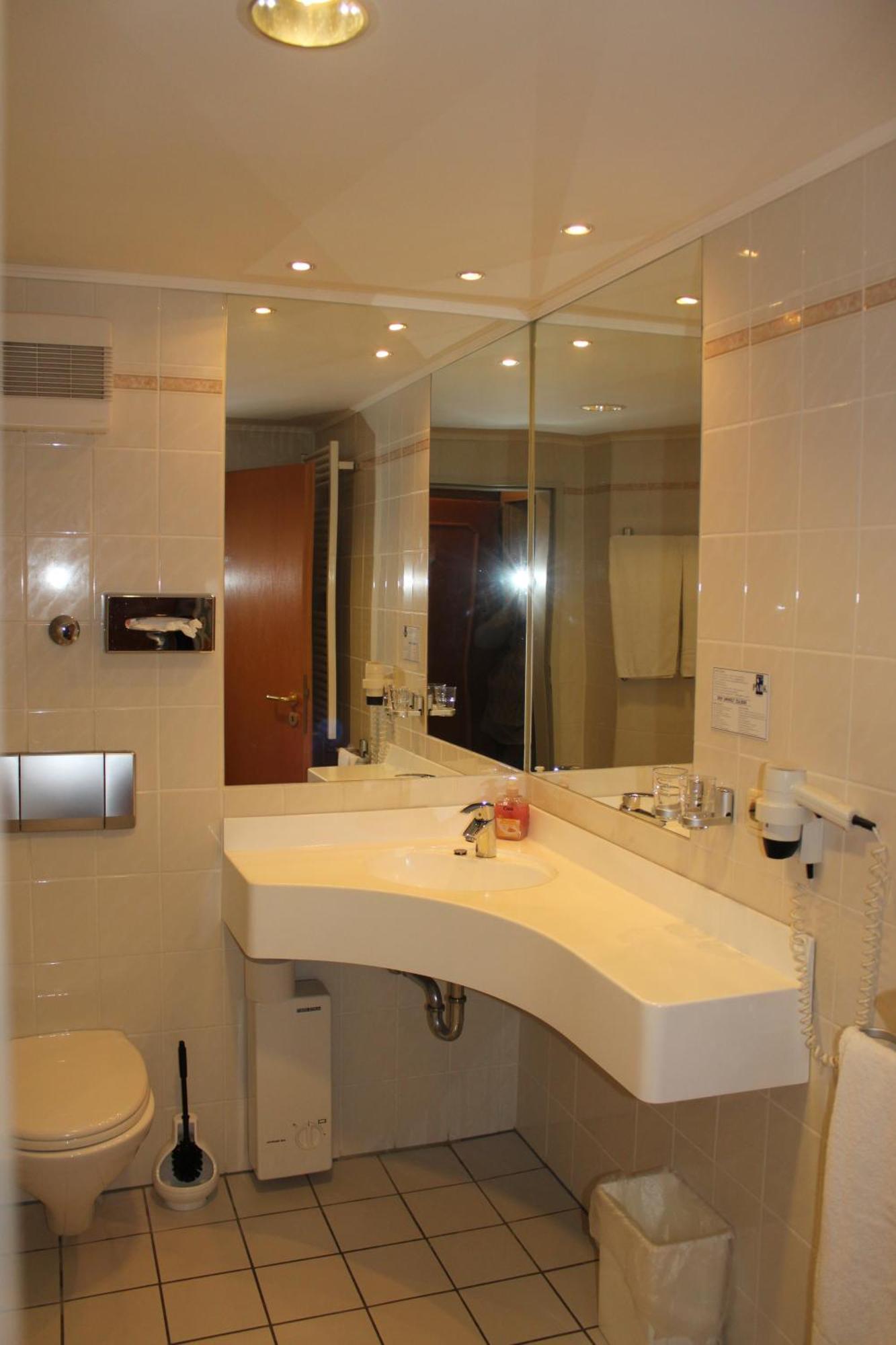 Hotel Am Park Stadtkyll Extérieur photo